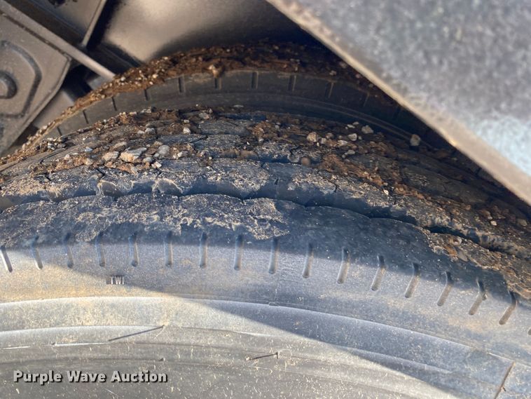 image for item DM4130 2005 Viking VFD46R16F35T  drop deck equipment trailer