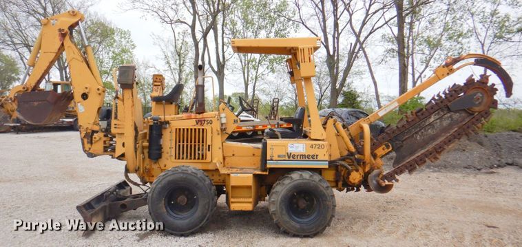 image for item DM6156 1999 Vermeer V5750  trencher