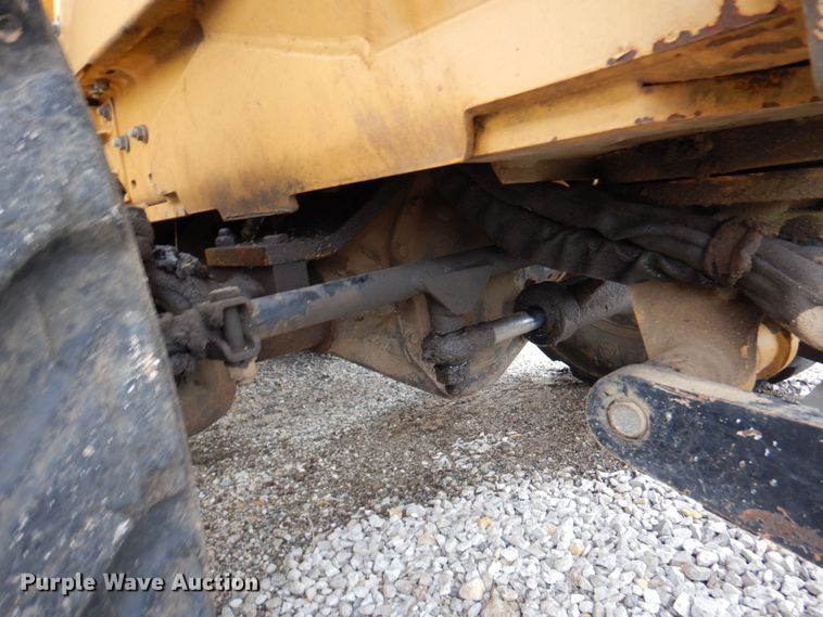 image for item DM6156 1999 Vermeer V5750  trencher