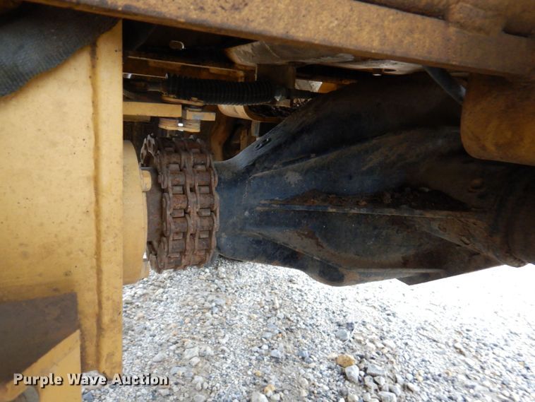 image for item DM6156 1999 Vermeer V5750  trencher