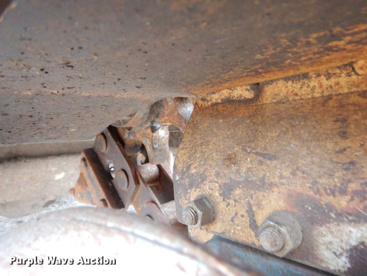 image for item DM6156 1999 Vermeer V5750  trencher