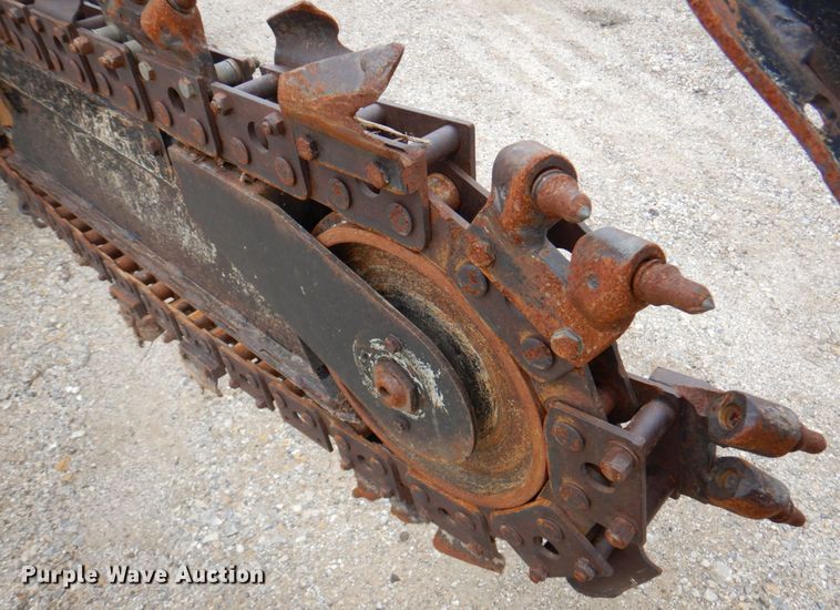 image for item DM6156 1999 Vermeer V5750  trencher