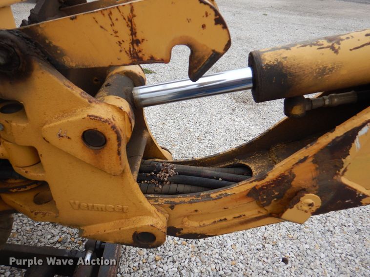 image for item DM6156 1999 Vermeer V5750  trencher