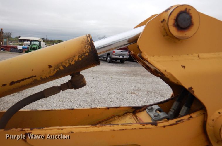 image for item DM6156 1999 Vermeer V5750  trencher