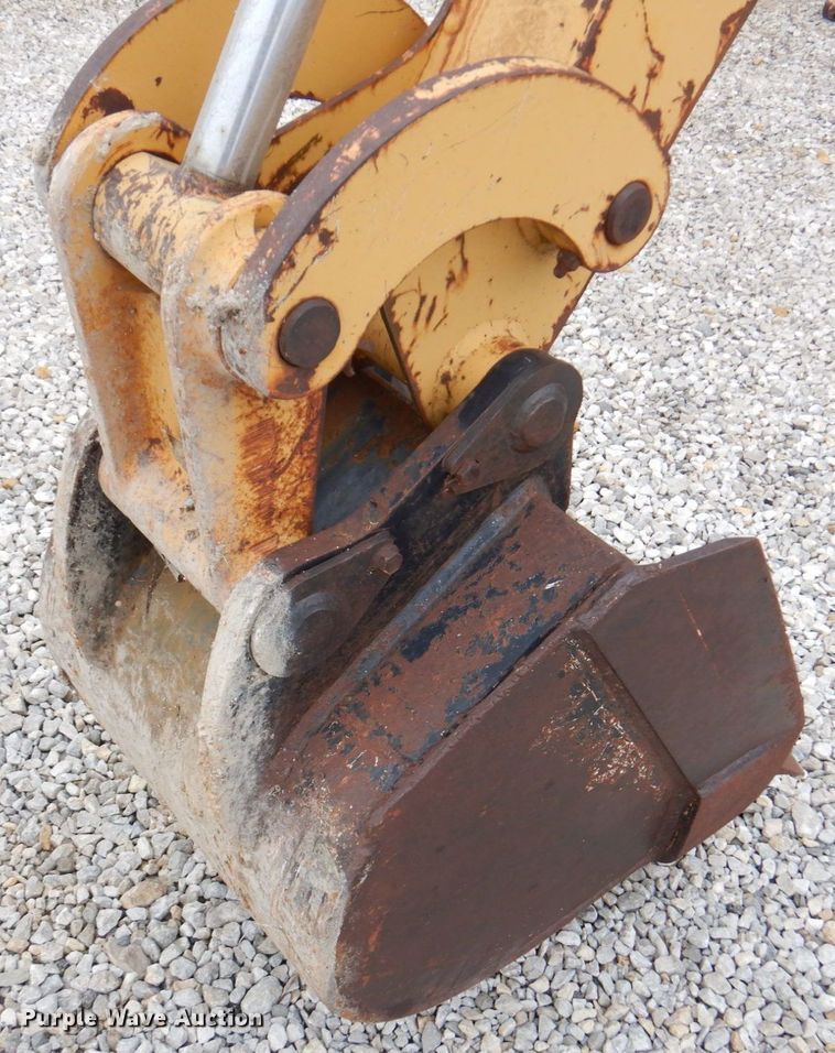 image for item DM6156 1999 Vermeer V5750  trencher