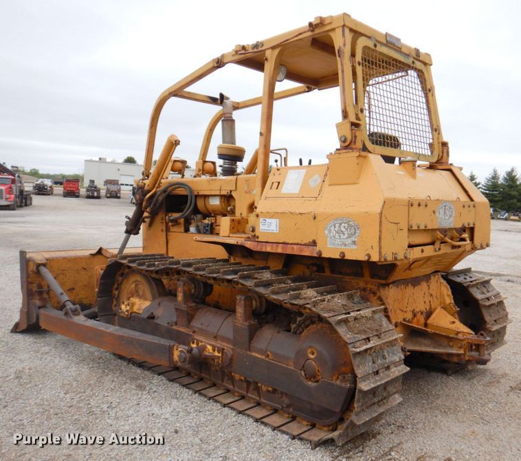 image for item DM6157 Komatsu D53A-17  dozer