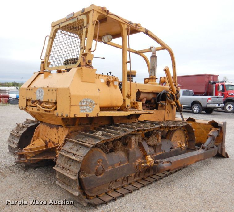 image for item DM6157 Komatsu D53A-17  dozer