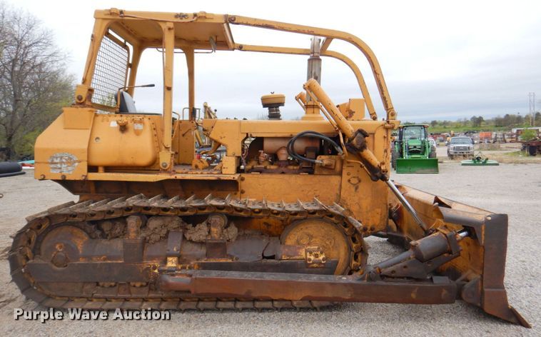 image for item DM6157 Komatsu D53A-17  dozer