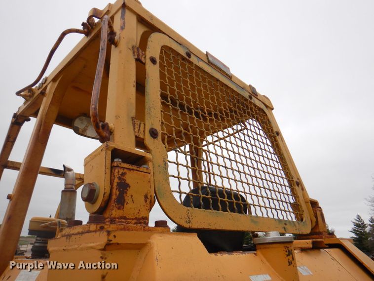 image for item DM6157 Komatsu D53A-17  dozer