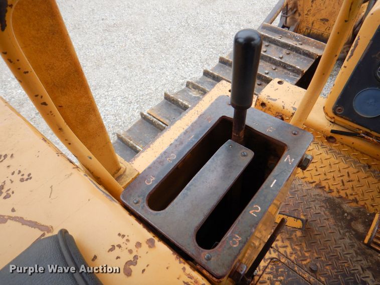 image for item DM6157 Komatsu D53A-17  dozer