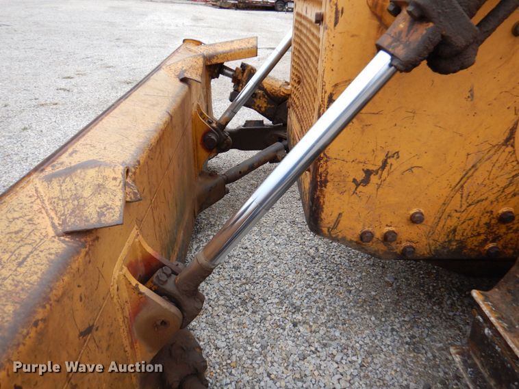 image for item DM6157 Komatsu D53A-17  dozer