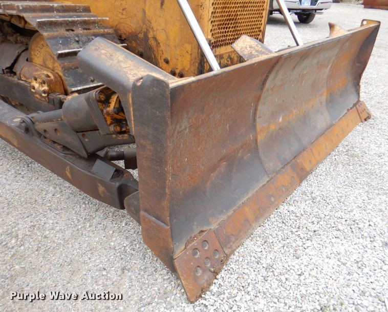 image for item DM6157 Komatsu D53A-17  dozer