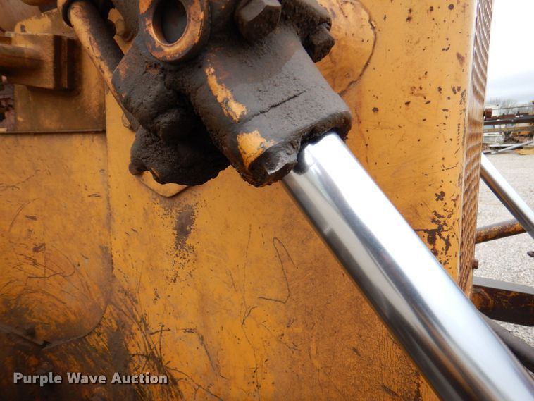 image for item DM6157 Komatsu D53A-17  dozer