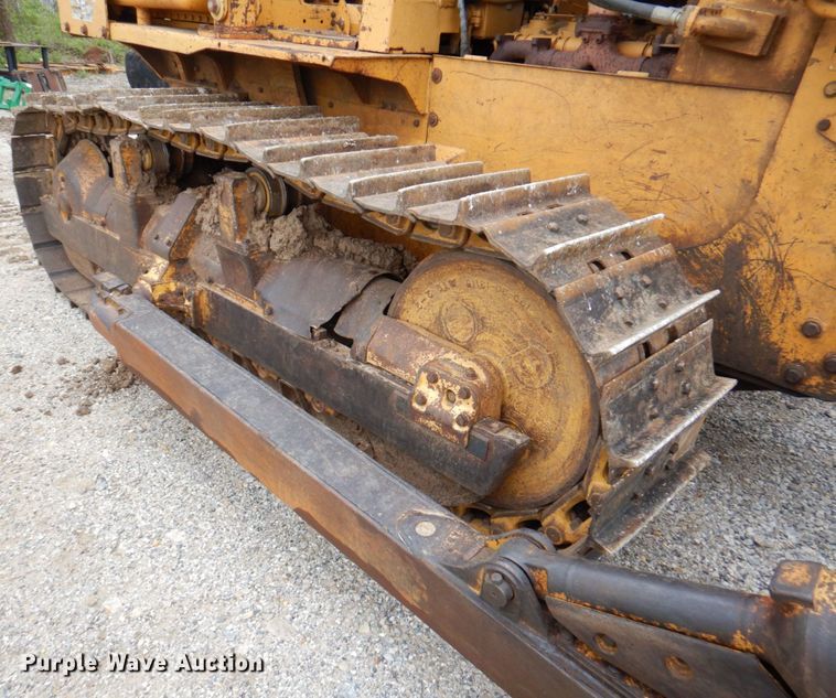 image for item DM6157 Komatsu D53A-17  dozer