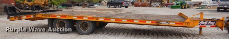 image for item DM6159 2011 Redi Haul R25210PFE-102  equipment trailer