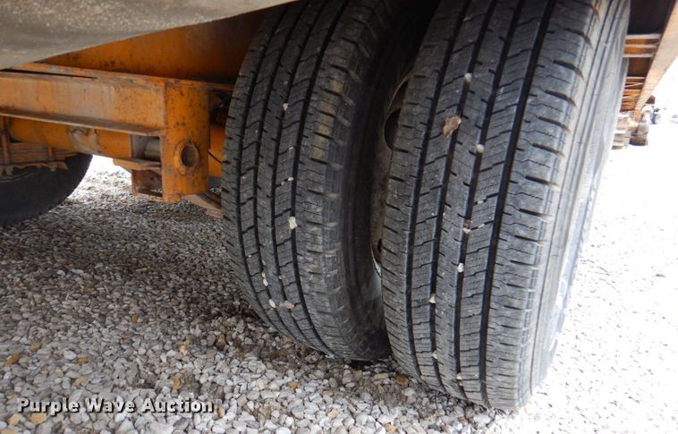 image for item DM6159 2011 Redi Haul R25210PFE-102  equipment trailer