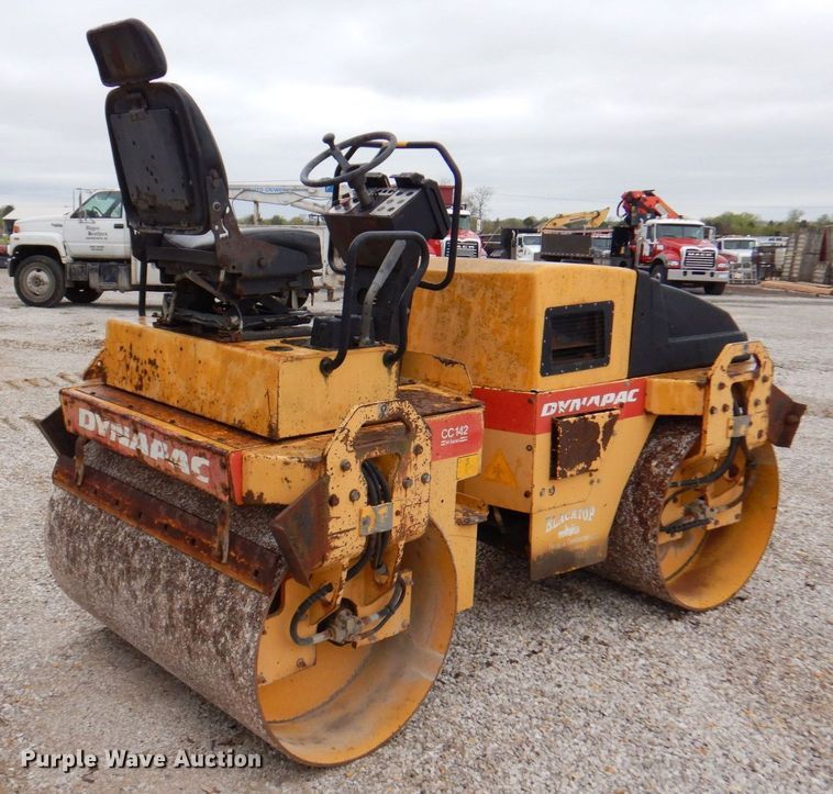 image for item DM6160 1994 Dynapac CC142  double drum roller