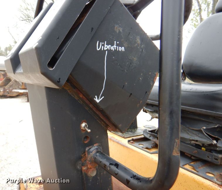 image for item DM6160 1994 Dynapac CC142  double drum roller