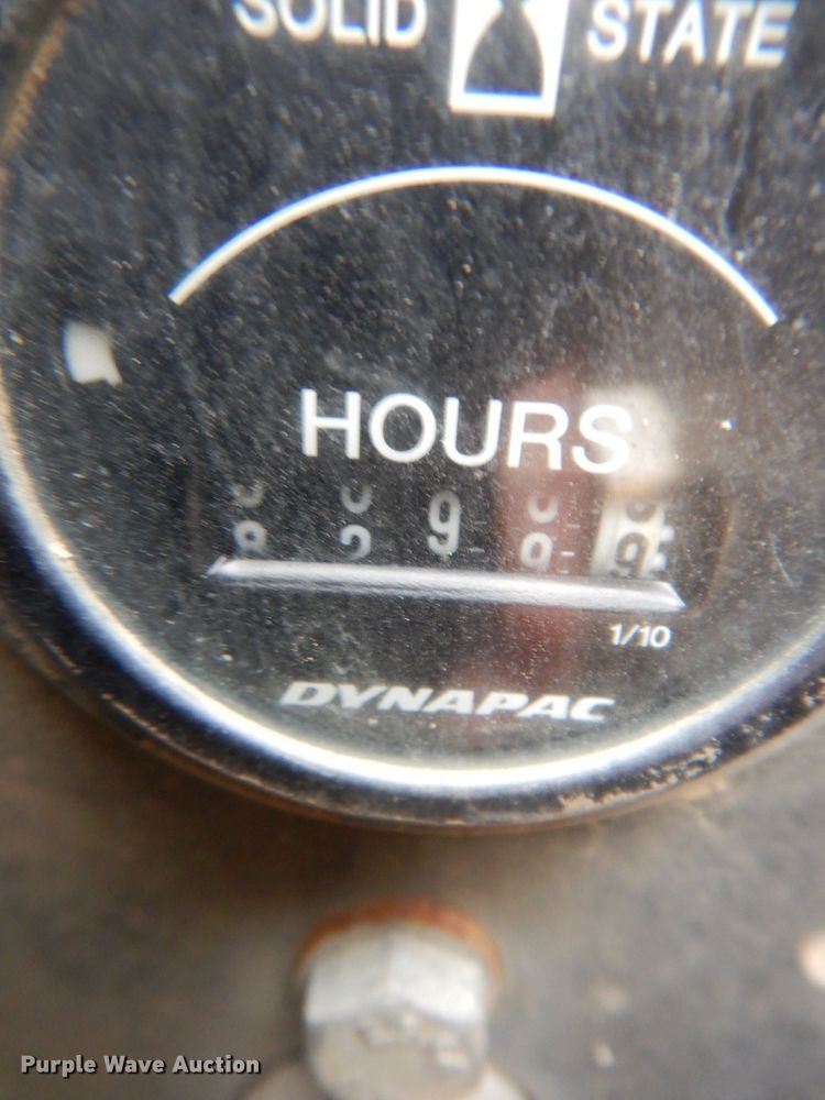 image for item DM6160 1994 Dynapac CC142  double drum roller