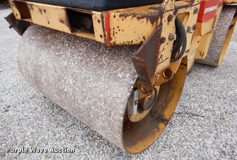 image for item DM6160 1994 Dynapac CC142  double drum roller