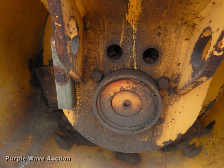 image for item DM6160 1994 Dynapac CC142  double drum roller