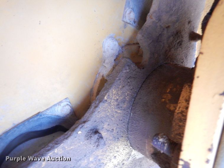 image for item DM6160 1994 Dynapac CC142  double drum roller