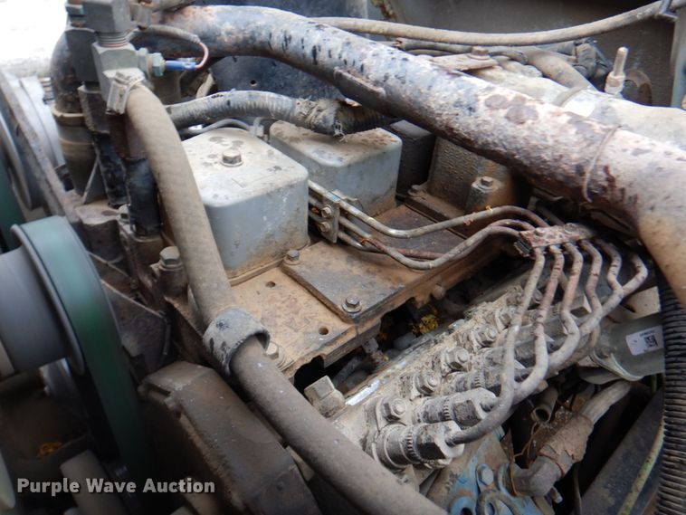 image for item DM6162 1995 Ford F800  dump truck