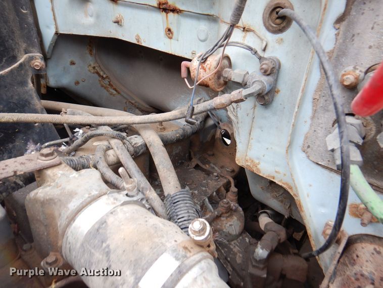 image for item DM6162 1995 Ford F800  dump truck