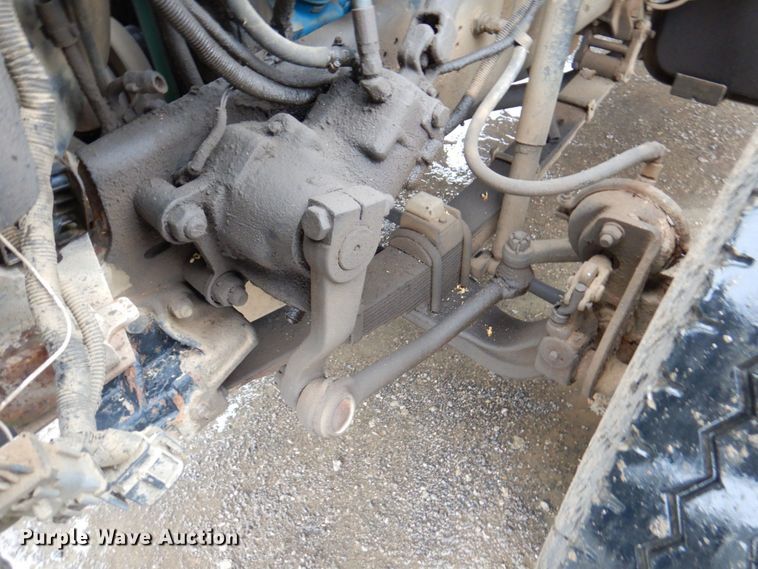 image for item DM6162 1995 Ford F800  dump truck