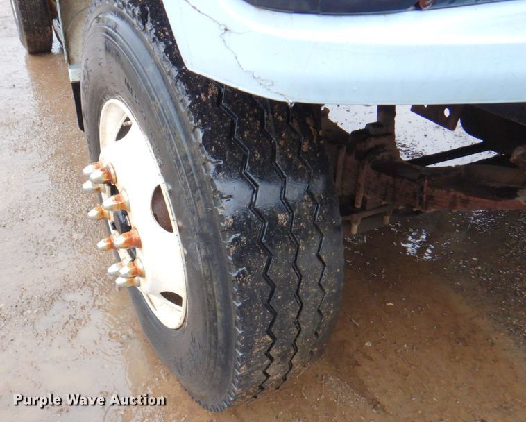 image for item DM6162 1995 Ford F800  dump truck