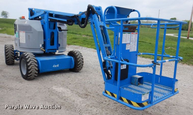 image for item DM6185 2013 Genie Z34/22  boom lift
