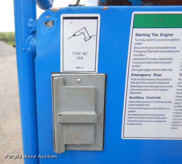 image for item DM6185 2013 Genie Z34/22  boom lift