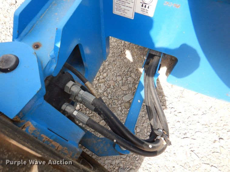 image for item DM6185 2013 Genie Z34/22  boom lift