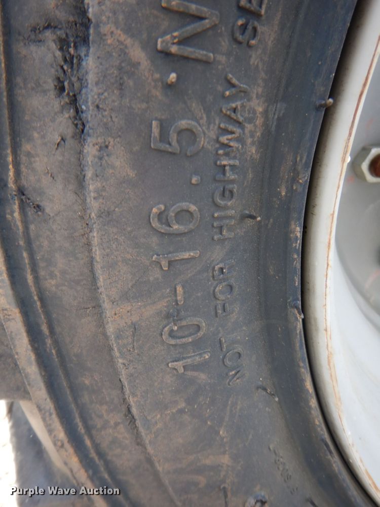 image for item DM6185 2013 Genie Z34/22  boom lift