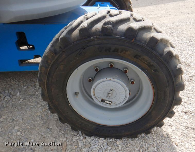 image for item DM6185 2013 Genie Z34/22  boom lift