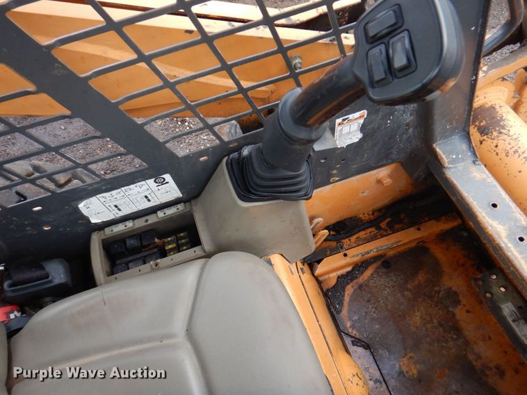 image for item DM6221 2007 Case 450  skid steer loader