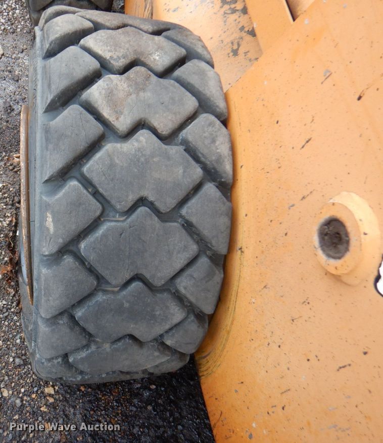 image for item DM6221 2007 Case 450  skid steer loader