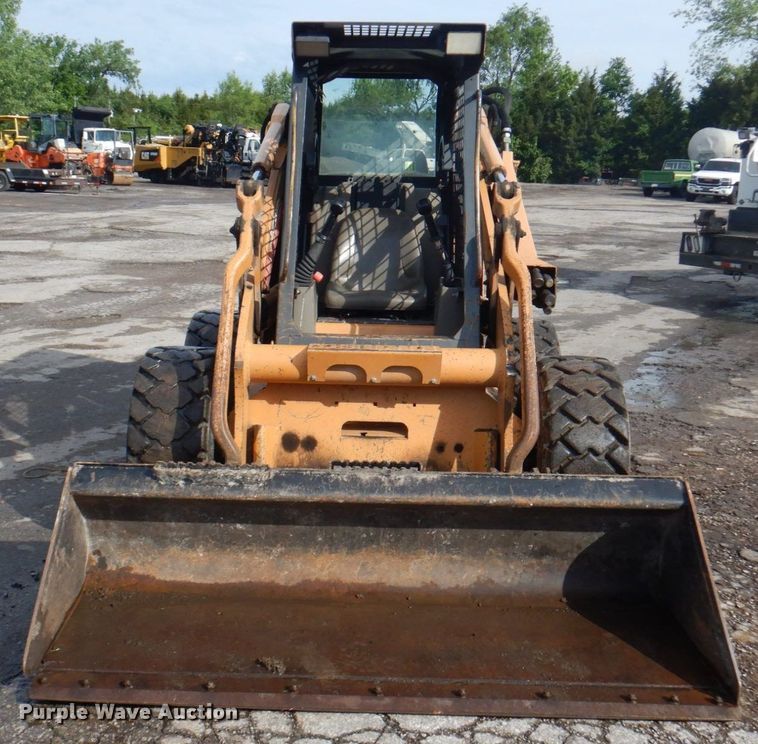 image for item DM6226 2006 Case 450  skid steer loader