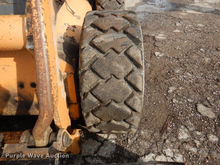 image for item DM6226 2006 Case 450  skid steer loader