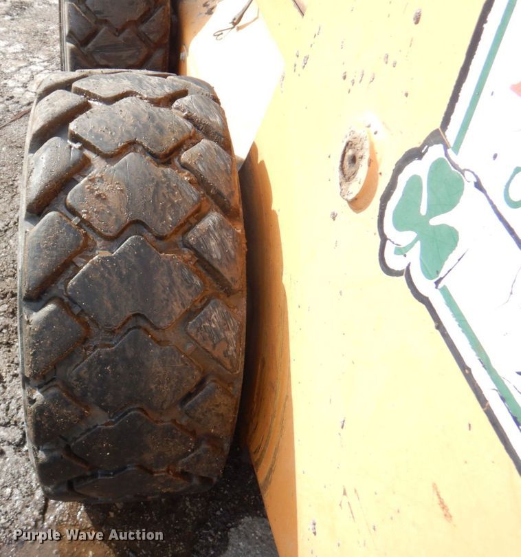 image for item DM6226 2006 Case 450  skid steer loader