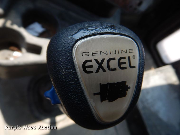 image for item DM7330 2000 International 5600i  ready mix truck