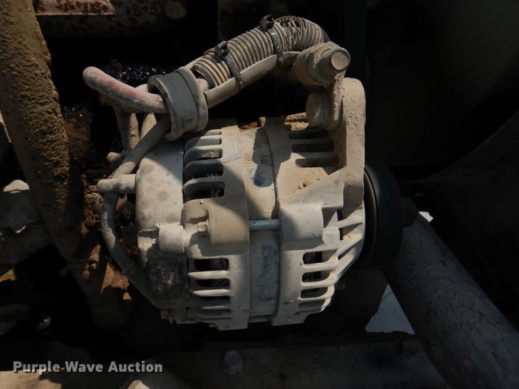 image for item DM7330 2000 International 5600i  ready mix truck