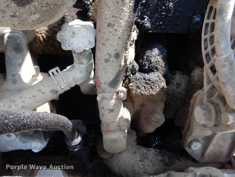 image for item DM7330 2000 International 5600i  ready mix truck