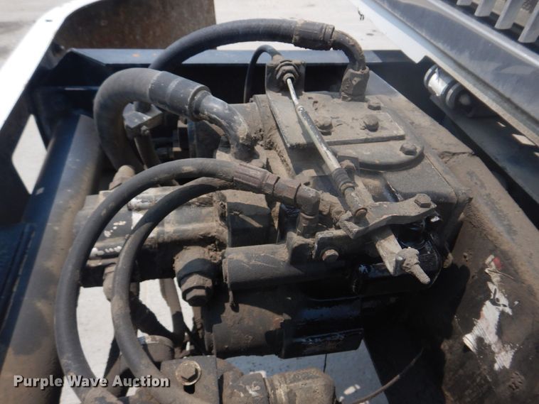 image for item DM7331 2000 International 5600i  ready mix truck