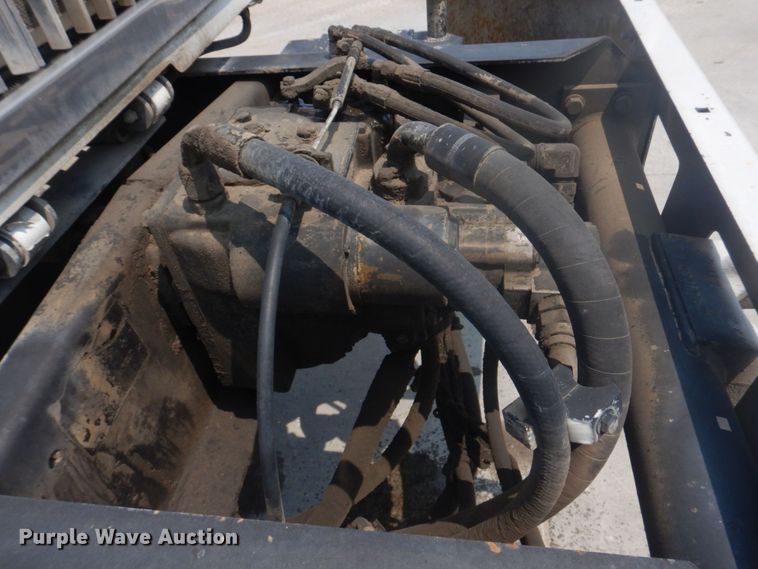 image for item DM7331 2000 International 5600i  ready mix truck