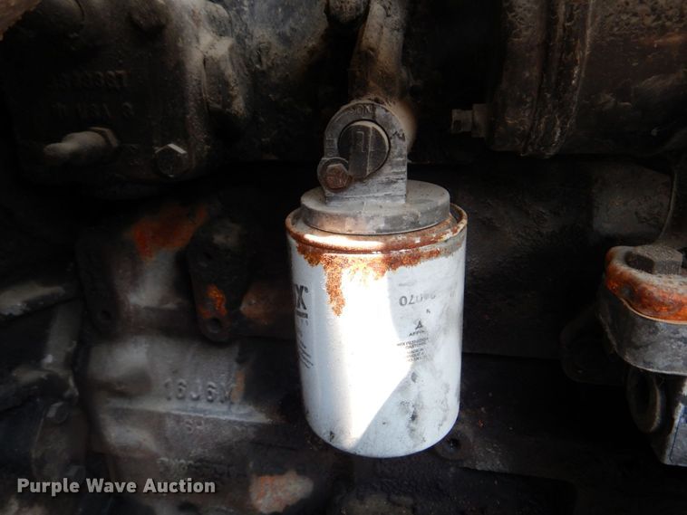 image for item DM7331 2000 International 5600i  ready mix truck