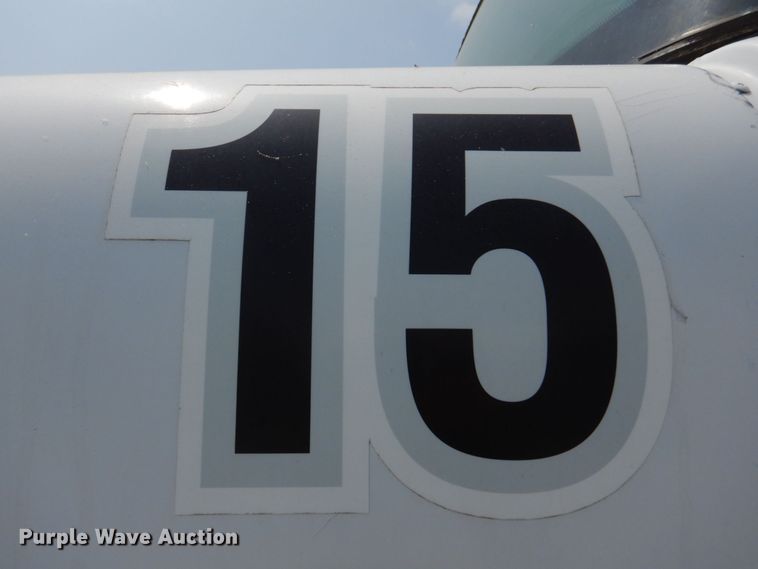 image for item DM7331 2000 International 5600i  ready mix truck