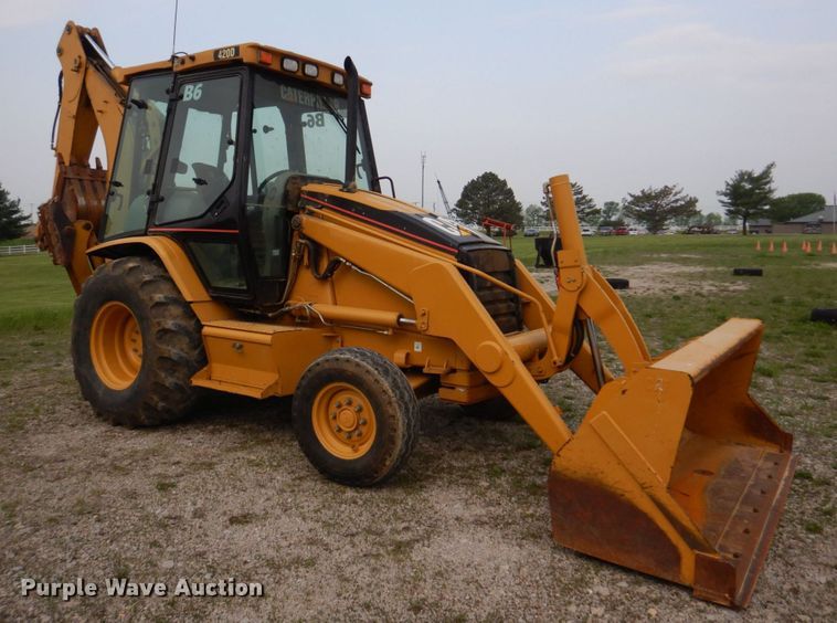 image for item DM7333 2004 Caterpillar 420D  backhoe