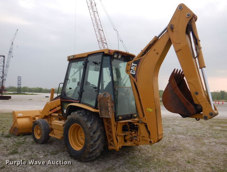 image for item DM7333 2004 Caterpillar 420D  backhoe
