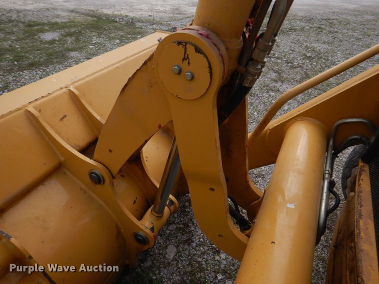 image for item DM7333 2004 Caterpillar 420D  backhoe